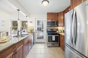 12199 Linden Ave, Sawyer, MI 49125 - Photo 10