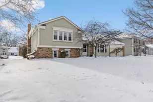 1936 Lockmere Dr SE, Kentwood, MI 49508 - Photo 34