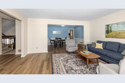 1936 Lockmere Drive SE, Kentwood, MI 49508 - Photo 2