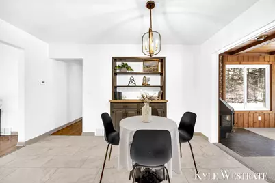 3349 Chevy Chase Street NE, Grand Rapids, MI 49546 - Photo 8