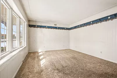 718 S Douglas Avenue, Three Rivers, MI 49093 - Photo 4