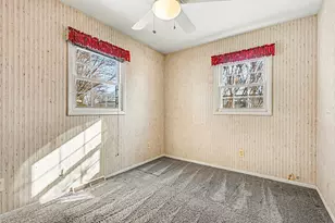 718 S Douglas Ave, Three Rivers, MI 49093 - Photo 10