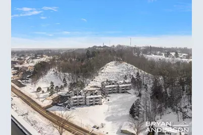810 S Harbor Drive #16, Grand Haven, MI 49417 - Photo 42