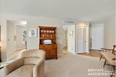 810 S Harbor Drive #16, Grand Haven, MI 49417 - Photo 12