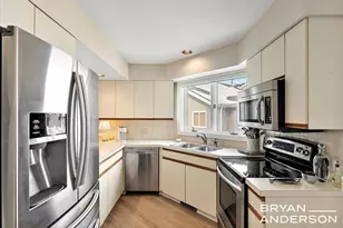 810 S Harbor Dr, Grand Haven, MI 49417 - Photo 18