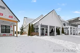 946 Boardwalk Cove Drive, Muskegon, MI 49441 - Photo 4