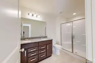 2725 Bristol Rdg Dr, Ann Arbor, MI 48105 - Photo 14