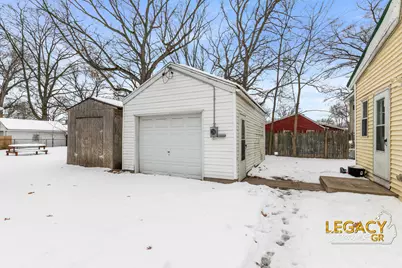 5069 Cisne Avenue SW, Wyoming, MI 49548 - Photo 18