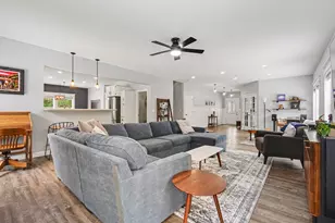 9360 Stratford Woods Trail, Kalamazoo, MI 49009 - Photo 8