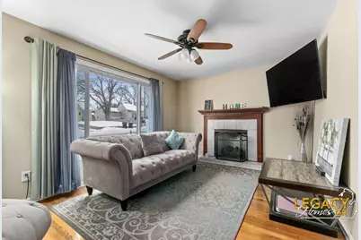 2926 Charlesgate Avenue SW, Wyoming, MI 49509 - Photo 4