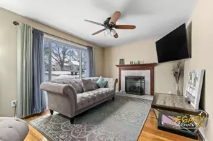 2926 Charlesgate Ave SW, Wyoming, MI 49509 - Photo 4