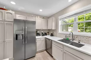 6690 Green Valley Ct SE, Caledonia, MI 49316 - Photo 10