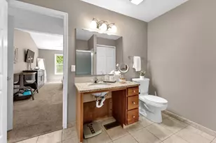 6690 Green Valley Ct SE, Caledonia, MI 49316 - Photo 20