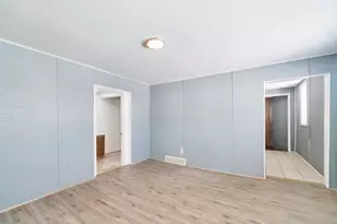 221 5th St, Manistee, MI 49660 - Photo 18