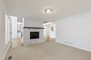 10436 Kings Point Dr, Three Rivers, MI 49093 - Photo 14