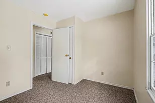 5536 Roanoke St, Portage, MI 49024 - Photo 12