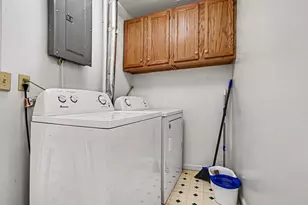 5536 Roanoke St, Portage, MI 49024 - Photo 18