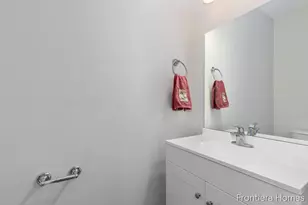 13624 Signature Dr, Holland, MI 49424 - Photo 12