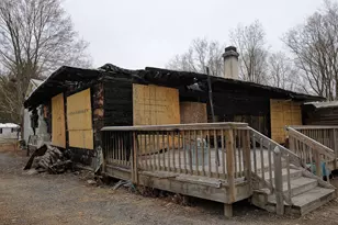 109 Bradley Dr, Jackson, MI 49201 - Photo 2