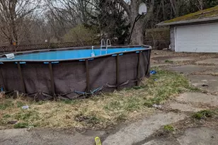 109 Bradley Dr, Jackson, MI 49201 - Photo 10