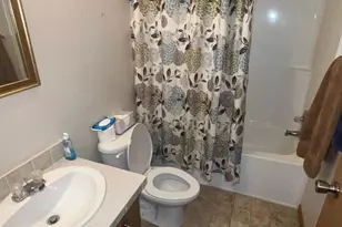 5261 Autumn Hill Dr, Kalamazoo, MI 49004 - Photo 10