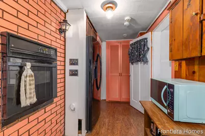 147 Montrose Street NE, Grand Rapids, MI 49505 - Photo 8