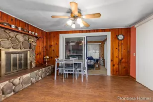 147 Montrose St NE, Grand Rapids, MI 49505 - Photo 14