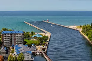 200 Lake St, Saint Joseph, MI 49085 - Photo 46