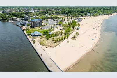200 Lake Street #3B, Saint Joseph, MI 49085 - Photo 48