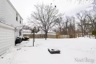 2169 Norman St, Norton Shores, MI 49441 - Photo 34