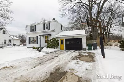 2169 Norman Street, Norton Shores, MI 49441 - Photo 2