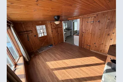 712 W Walnut Street, Hastings, MI 49058 - Photo 6