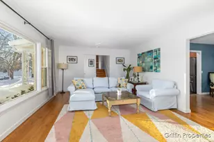 2509 Belknap Ave NE, Grand Rapids, MI 49505 - Photo 6