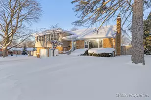 2509 Belknap Ave NE, Grand Rapids, MI 49505 - Photo 2