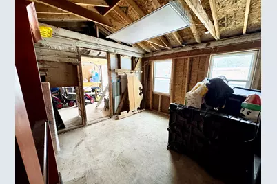 1586 Valley Drive, Highland, MI 48356 - Photo 32