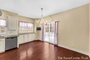 601 Lakeview Ln, Spring Lake, MI 49456 - Photo 14