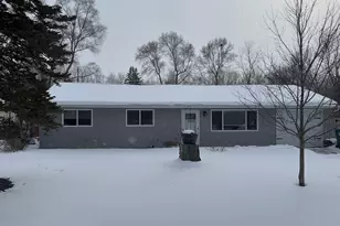 1089 Penarth St, Commerce Township, MI 48382 - Photo 2