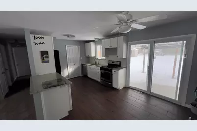 1089 Penarth Street, Commerce Township, MI 48382 - Photo 12