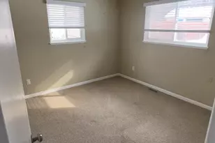 1089 Penarth St, Commerce Township, MI 48382 - Photo 6