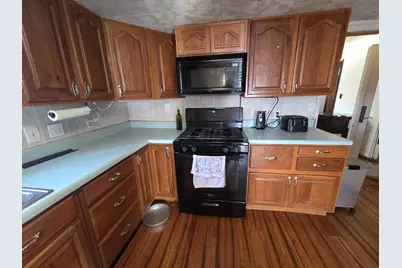 158 W Saint Joe Street, Hillsdale, MI 49242 - Photo 6