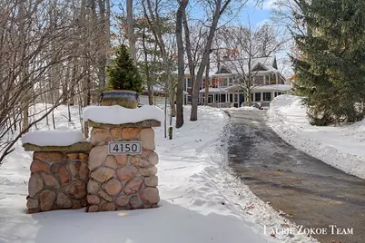 4150 Mystic Oak Court NE, Grand Rapids, MI 49525 - Photo 2