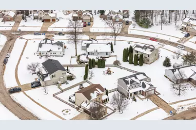 9417 Sandlewood Drive, Whitmore Lake, MI 48189 - Photo 52