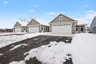 116 E Sheridan St, Fremont, MI 49412 - Photo 2