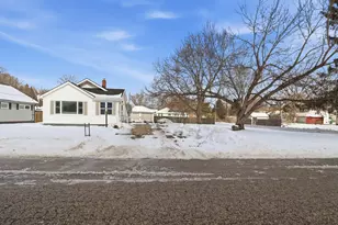 621 French St, Niles, MI 49120 - Photo 4