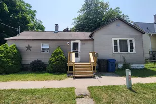 153 14th St, Manistee, MI 49660 - Photo 2