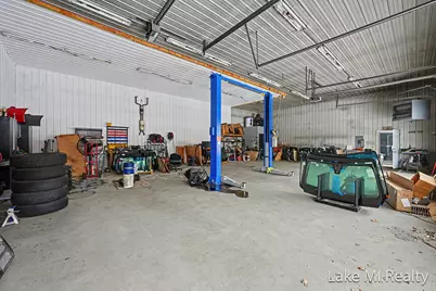 901 Riverview Drive, Kalamazoo, MI 49048 - Photo 18