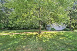 15577 Victor Rd, Union Pier, MI 49129 - Photo 14