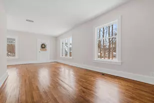 301 Grand St, Allegan, MI 49010 - Photo 18