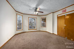 510 La Grave Ave SE, Grand Rapids, MI 49503 - Photo 4