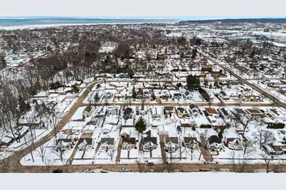 1209 Mohawk Lane, Saint Joseph, MI 49085 - Photo 32